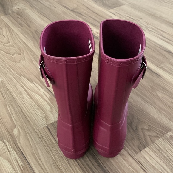 Brand new Hunter original short matte rain boots - Picture 4 of 7